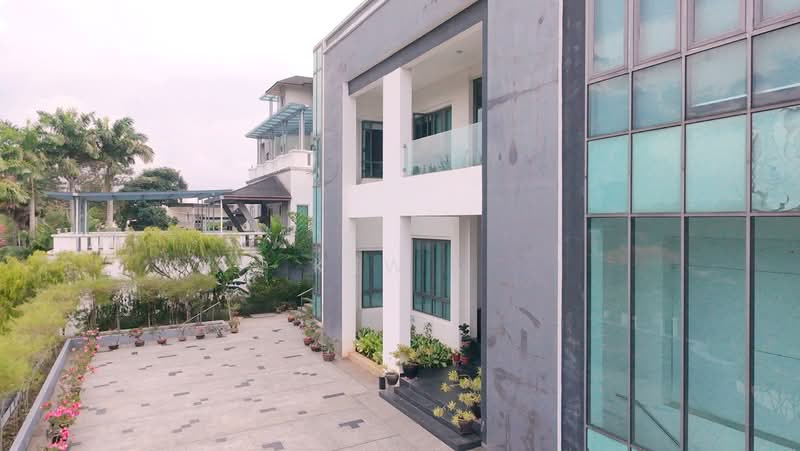 Bungalow House for Sale in Country Heights (Kajang) - Kew . - PropertyGuru.com.my
