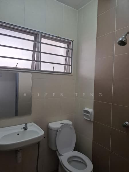 Semi-Detached House for Sale in Bandar Saujana Putra (Tanjong Duabelas) - Aileen Teng - PropertyGuru.com.my