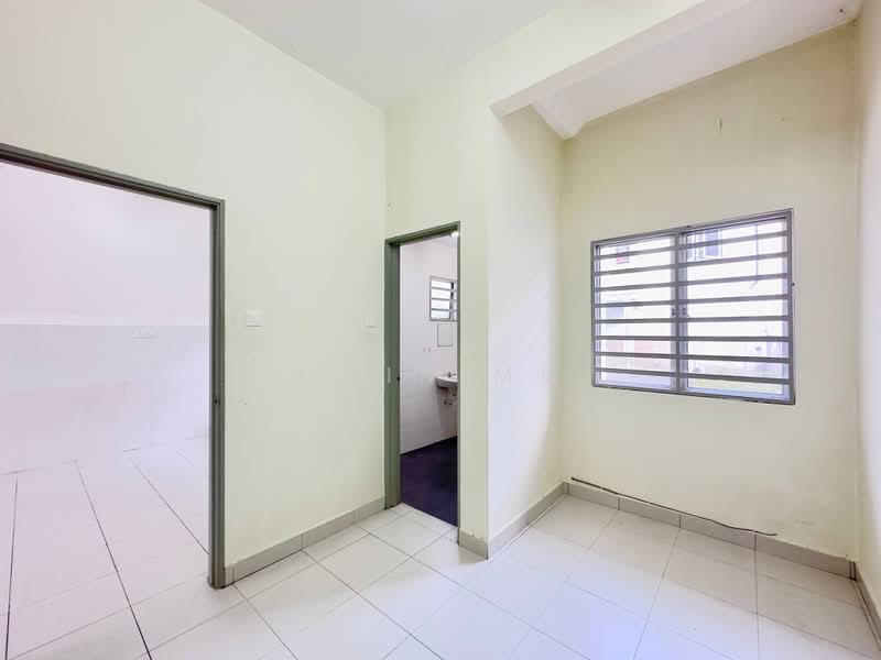 Terraced House for Sale in Aman Putri (Sungai Buloh) - Muin Mn - Interior - PropertyGuru.com.my