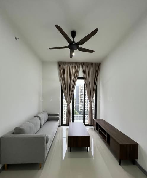 Kediaman Servis untuk Dijual di Southlink - Justin Lam - Living Room - PropertyGuru.com.my