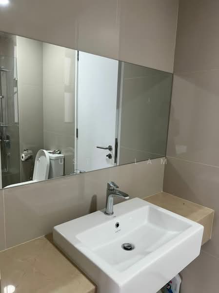 Kediaman Servis untuk Dijual di Southlink - Justin Lam - Bathroom - PropertyGuru.com.my