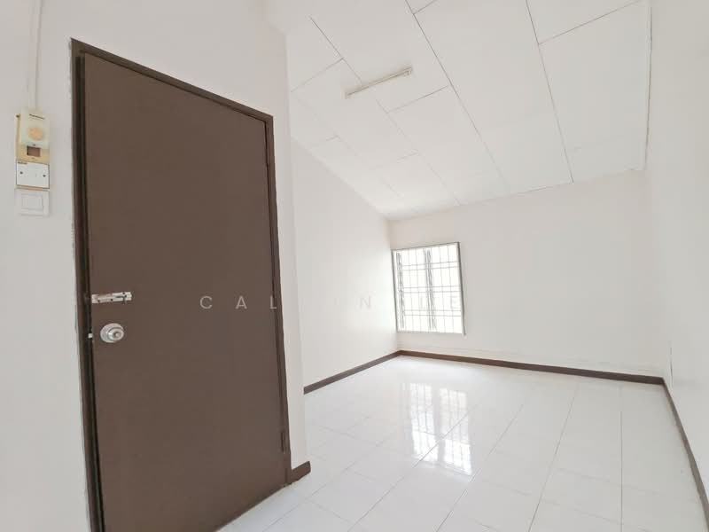 1.5-storey Terraced House for Sale in Taman Scientex Pasir Gudang (Pasir Gudang) - Calvin Lee - PropertyGuru.com.my