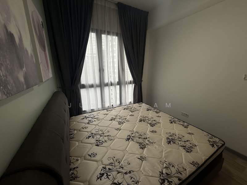 Kediaman Servis untuk Dijual di Southlink - Justin Lam - Bedroom - PropertyGuru.com.my