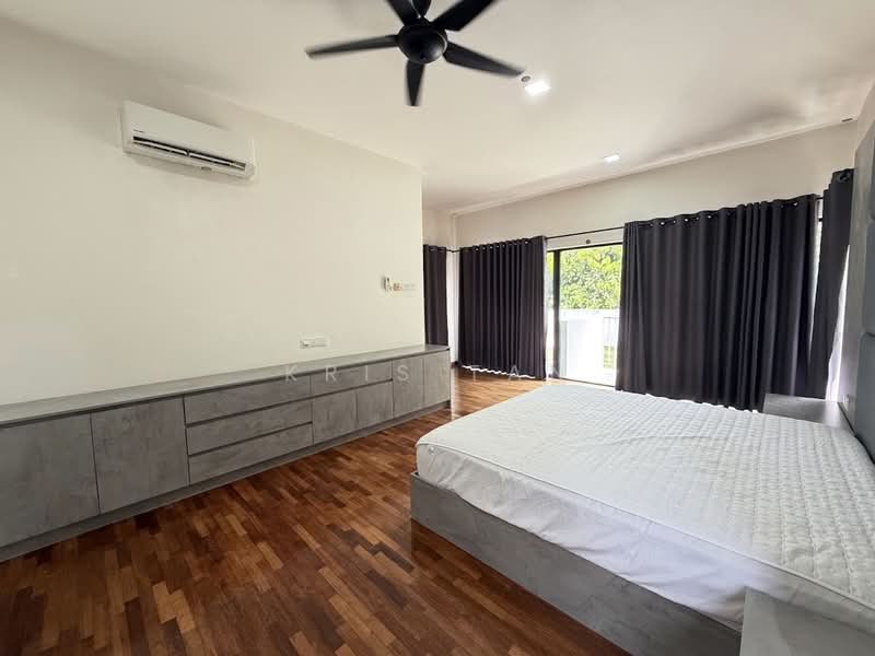Rumah Berkembar untuk Dijual di Jade Hills (Kajang) - Kris Tan - Bedroom - PropertyGuru.com.my