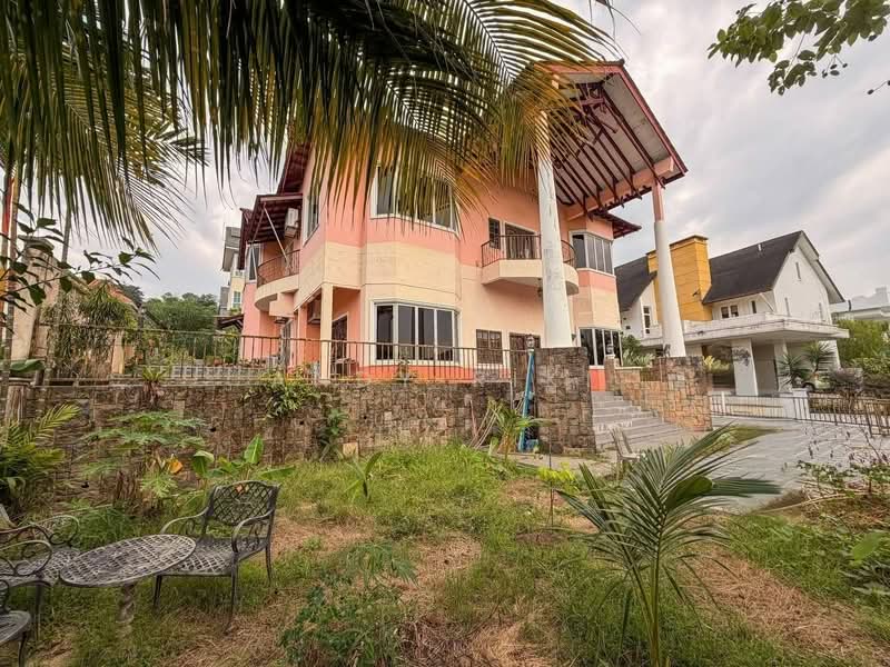 Bungalow House for Sale in Kayangan Heights (Shah Alam) - Andy Riki - Exterior - PropertyGuru.com.my