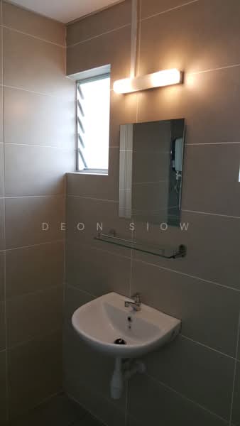Kondominium untuk Dijual di Kiara Residence 2 (Residensi Kiara Jalil 2) - Deon Siow - Bathroom - PropertyGuru.com.my