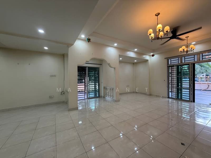2-storey Terraced House for Sale in Austin Perdana (Tebrau) - Mang Janet - PropertyGuru.com.my