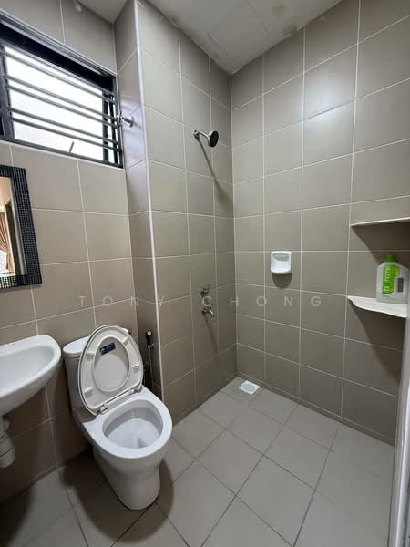 Rumah Teres untuk Disewa di Kulai (Johor) - Tony Chong - Bathroom - PropertyGuru.com.my