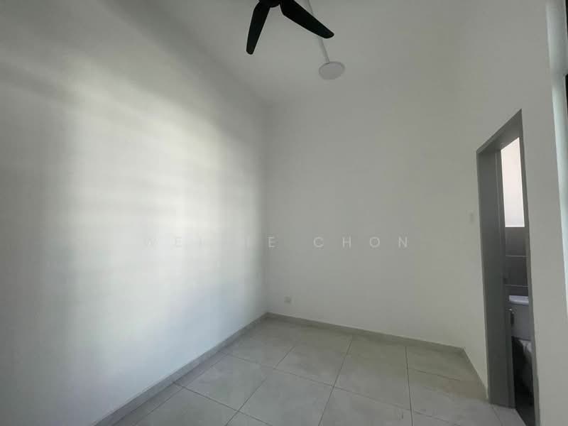 Terraced House for Sale in Bandar Putra (Kulai) - Weinie Chon - PropertyGuru.com.my