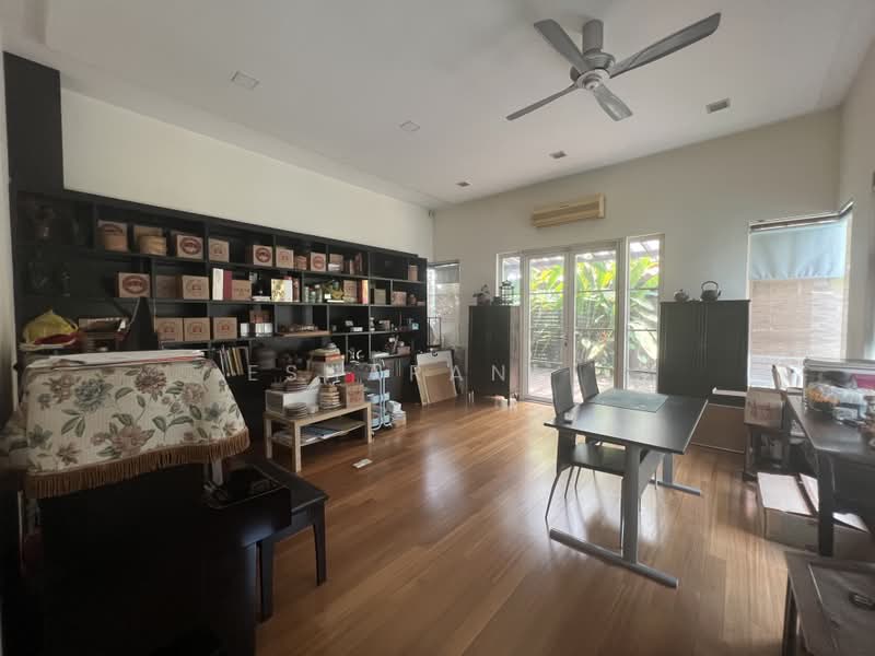 2-storey Terraced House for Sale in Bukit Gita Bayu (Seri Kembangan) - Esharani . - PropertyGuru.com.my