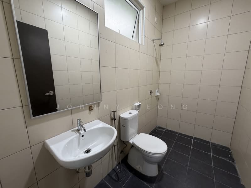 Rumah Teres 2.5-Tingkat untuk Dijual di Setia Eco Glades (Cyberjaya) - Johnny Leong - Bathroom - PropertyGuru.com.my