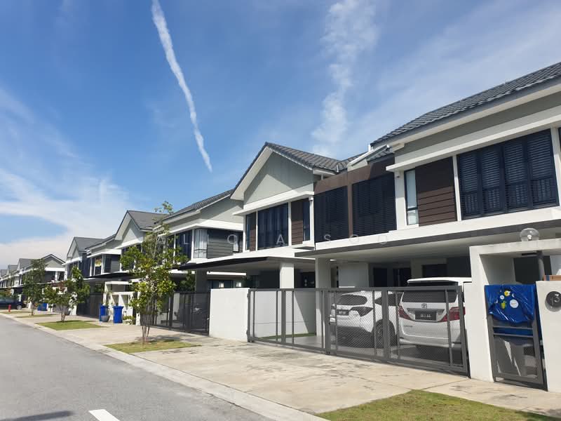 Rumah Berkembar untuk Dijual di U16, Elmina Gardens (Shah Alam) - Alicia Soo - Exterior - PropertyGuru.com.my