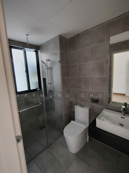 Kediaman Servis untuk Dijual di The Tropika - Waymond Choo - Bathroom - PropertyGuru.com.my