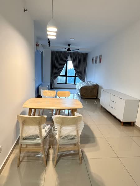 Kediaman Servis untuk Disewa di D'Vervain - Eunice Law - Living Room - PropertyGuru.com.my