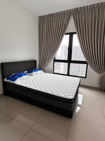Kediaman Servis untuk Disewa di D'Vervain - Eunice Law - Bedroom - PropertyGuru.com.my