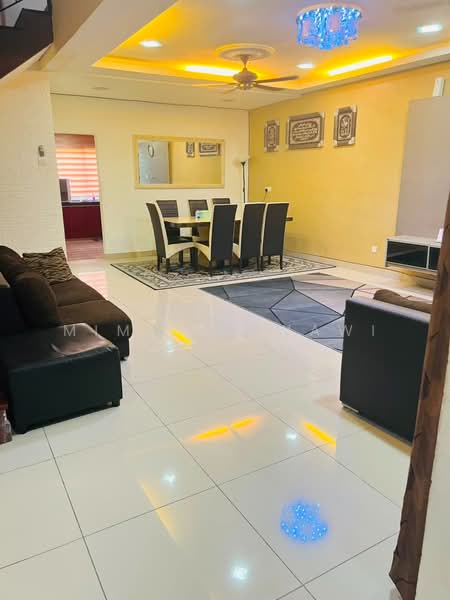 2-storey Terraced House for Rent in Semenyih Parklands (Beranang) - Mimie Nawawi - Living Room - PropertyGuru.com.my