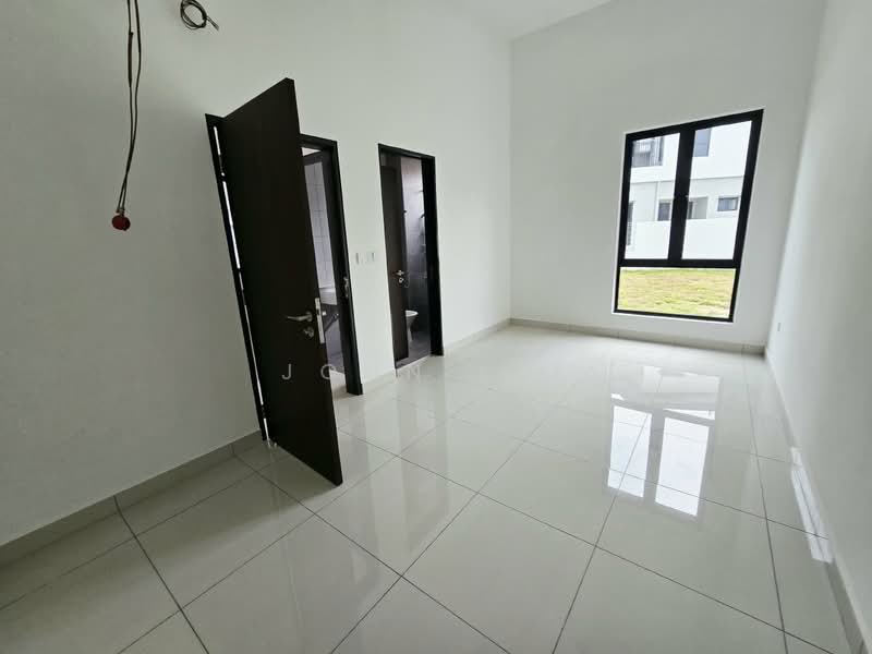 Semi-Detached House for Sale in Bandar Kinrara Seksyen 1 (Bandar Kinrara) - John Lee - Interior - PropertyGuru.com.my
