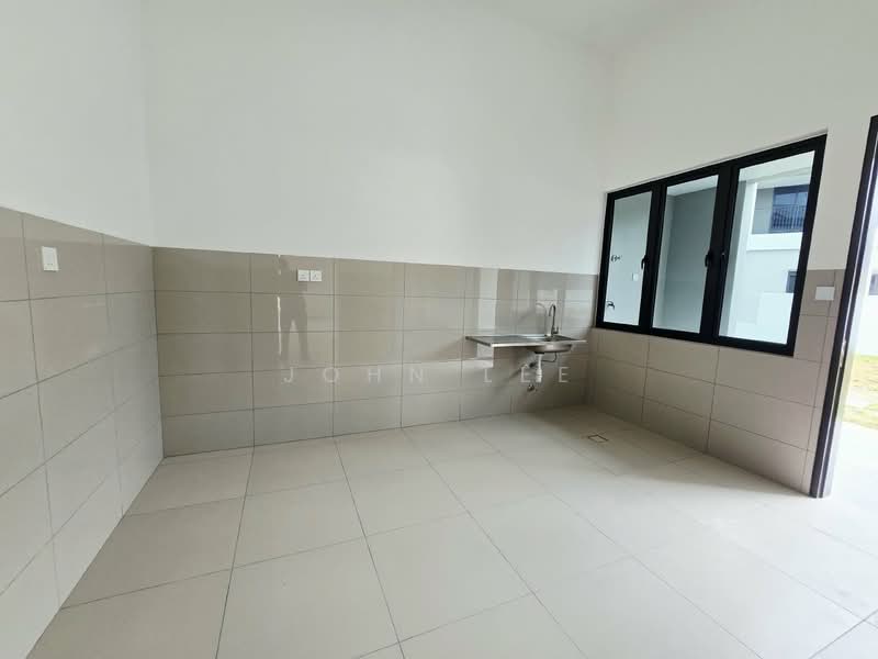 Semi-Detached House for Sale in Bandar Kinrara Seksyen 1 (Bandar Kinrara) - John Lee - Kitchen - PropertyGuru.com.my