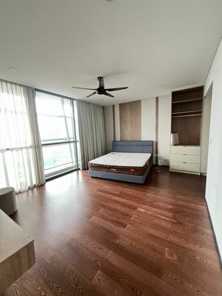 Kondominium untuk Disewa di The Fennel - Kelvin Chen - Bedroom - PropertyGuru.com.my