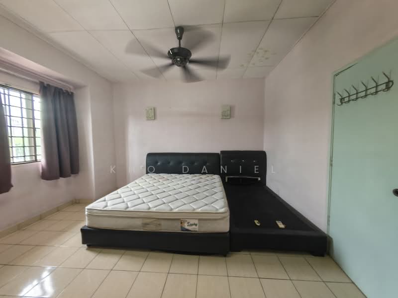 Rumah Teres 2-Tingkat untuk Dijual di Taman Putra Prima (Puchong) - Kho Daniel - Bedroom - PropertyGuru.com.my