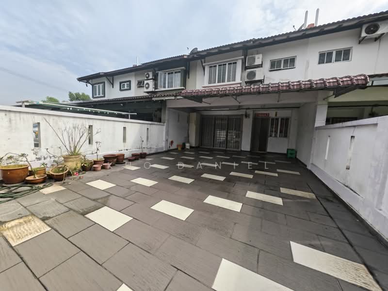 Rumah Teres 2-Tingkat untuk Dijual di Taman Putra Prima (Puchong) - Kho Daniel - Exterior - PropertyGuru.com.my