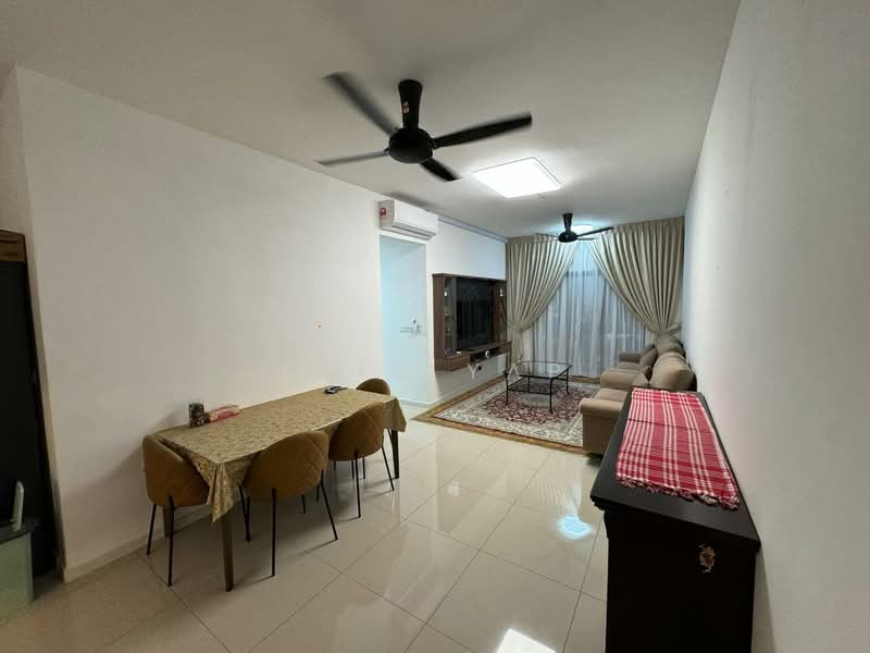 Kediaman Servis untuk Disewa di Sensory Residence @ Southville City - Eric Yap - Living Room - PropertyGuru.com.my