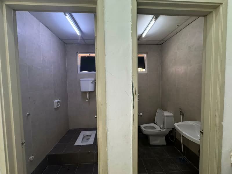 Shop / Office for Rent in Pju 5 (Kota Damansara) - JH Tee - Bathroom - PropertyGuru.com.my