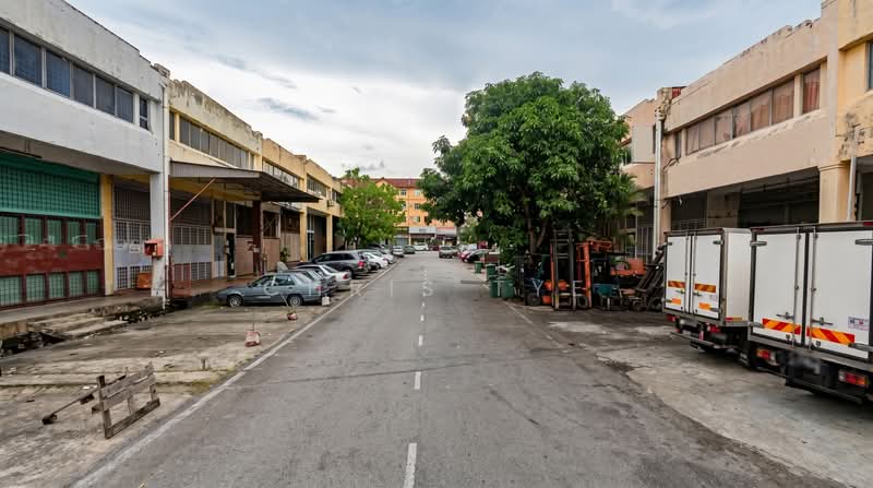 Kilang Teres untuk Dijual di Taman Sri Ehsan (Kepong) - Chris Tye - Exterior - PropertyGuru.com.my