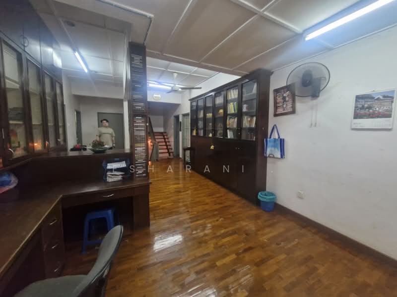2-storey Terraced House for Sale in Taman hujan bubuk (Jalan Klang Lama (Old Klang Road)) - Esharani . - PropertyGuru.com.my