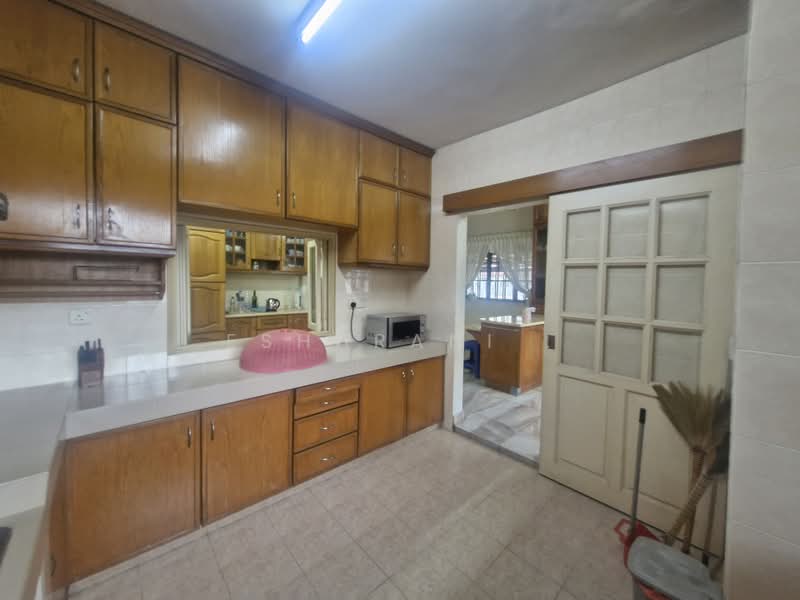 2-storey Terraced House for Sale in Taman hujan bubuk (Jalan Klang Lama (Old Klang Road)) - Esharani . - PropertyGuru.com.my
