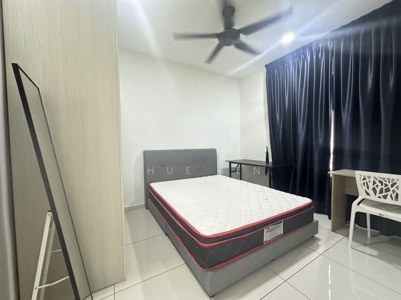 Kediaman Servis untuk Dijual di Kenwingston Skylofts - Shue Sen - Bedroom - PropertyGuru.com.my