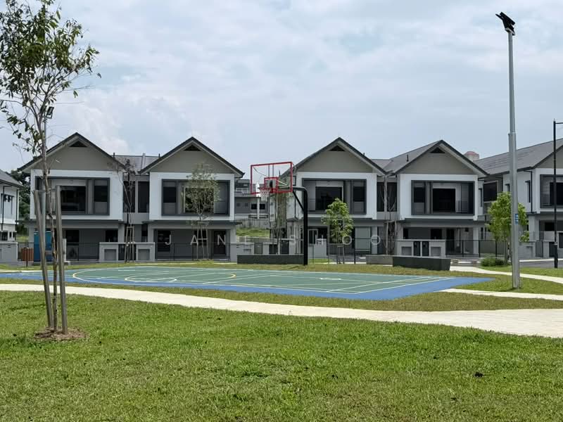 Semi-Detached House for Sale in Puchong (Selangor) - Jane Shoo - Exterior - PropertyGuru.com.my