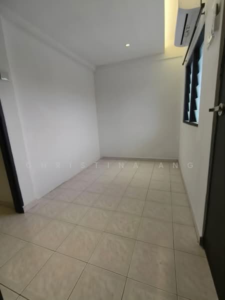 2-storey Terraced House for Sale in Bandar Baru Permas Jaya (Permas Jaya) - Christina Ang - Interior - PropertyGuru.com.my