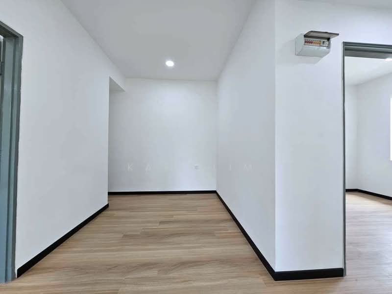2-storey Terraced House for Sale in Taman Daya (Johor Bahru) - Karl Lim - Interior - PropertyGuru.com.my