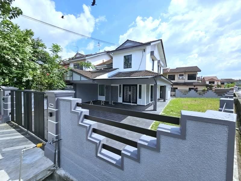 2-storey Terraced House for Sale in Taman Daya (Johor Bahru) - Karl Lim - Exterior - PropertyGuru.com.my