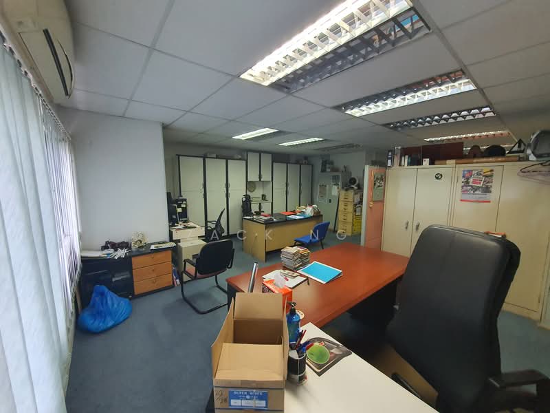 Shop / Office untuk Dijual di Sungai Buloh (Selangor) - Zack Ng - Interior - PropertyGuru.com.my