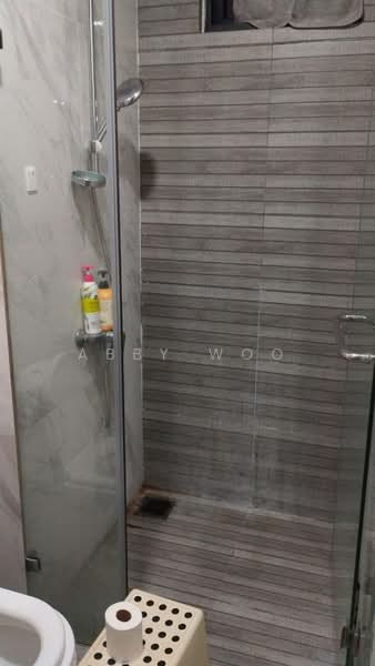 Kediaman Servis untuk Disewa di Emporis - Abby Woo - Bathroom - PropertyGuru.com.my