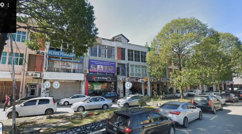 Shop for Sale in Petaling Jaya (Selangor) - Ng Moon Tsing - Exterior - PropertyGuru.com.my