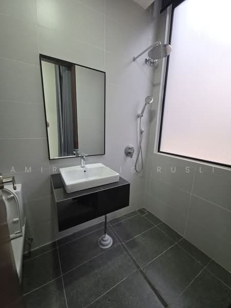2-storey Terraced House for Rent in Puteri Harbour (Iskandar Puteri (Nusajaya)) - Amir Faris Rusli - Bathroom - PropertyGuru.com.my