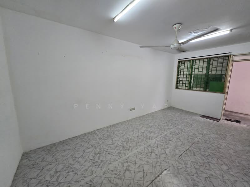 Rumah Flat untuk Dijual di Pangsapuri Seroja - Penny Yap - Interior - PropertyGuru.com.my