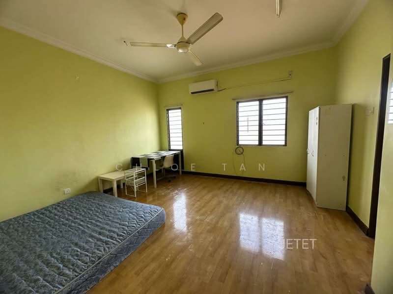 Rumah Teres 2-Tingkat untuk Dijual di Kota Bayuemas (Klang) - Chloe Tan - PropertyGuru.com.my