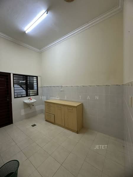 Rumah Teres 2-Tingkat untuk Dijual di Kota Bayuemas (Klang) - Chloe Tan - PropertyGuru.com.my