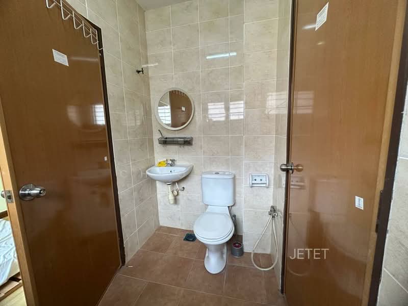 Rumah Teres 2-Tingkat untuk Dijual di Kota Bayuemas (Klang) - Chloe Tan - PropertyGuru.com.my
