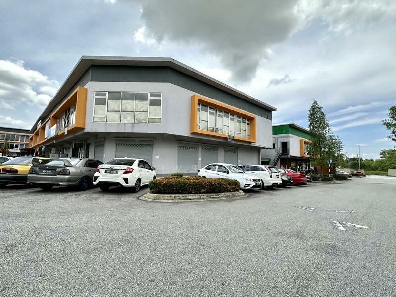 Shop / Office for Rent in M Residence (Rawang) - Chris Tye - Exterior - PropertyGuru.com.my