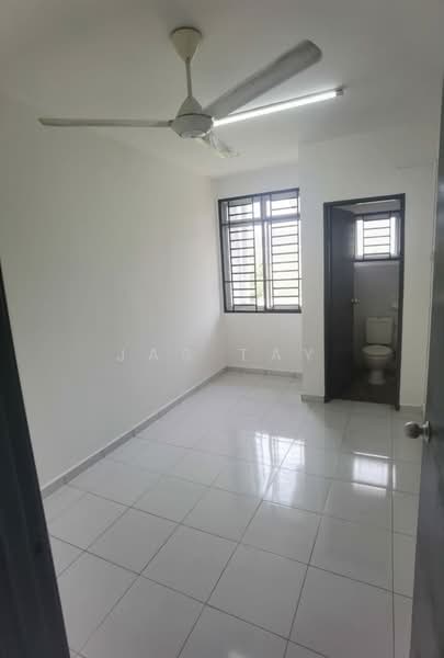 Rumah Kluster untuk Dijual di Nusantara Prima (Gelang Patah) - Jas Tay - Bathroom - PropertyGuru.com.my