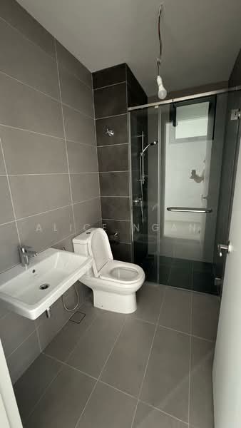 Service Residence for Sale at Sunway Belfield - Alice Ngan - Bathroom - PropertyGuru.com.my