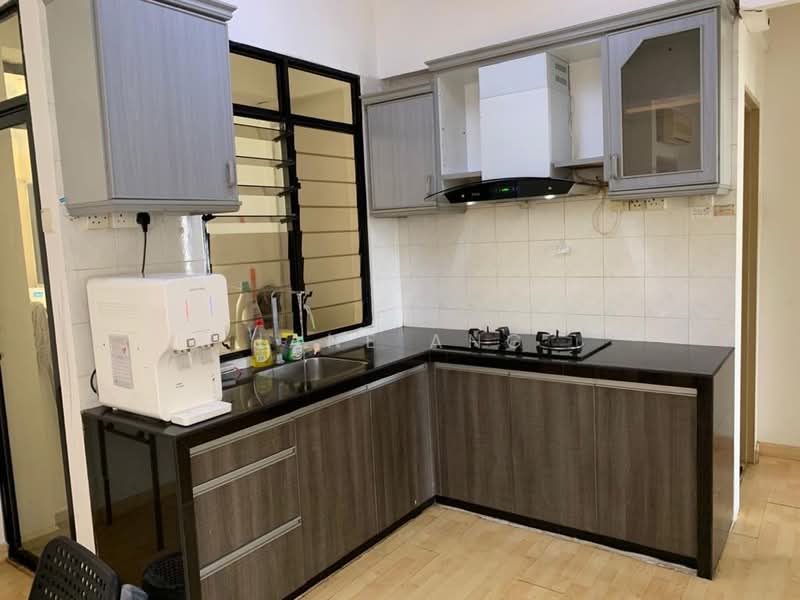 Kondominium untuk Disewa di Sunny Ville Condominium - Jane Ang - Kitchen - PropertyGuru.com.my