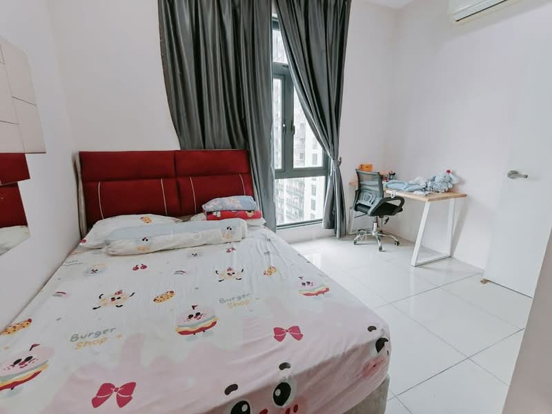 Service Residence for Sale at 8Scape Residence @ Sutera - Jovel Lim - Bedroom - PropertyGuru.com.my