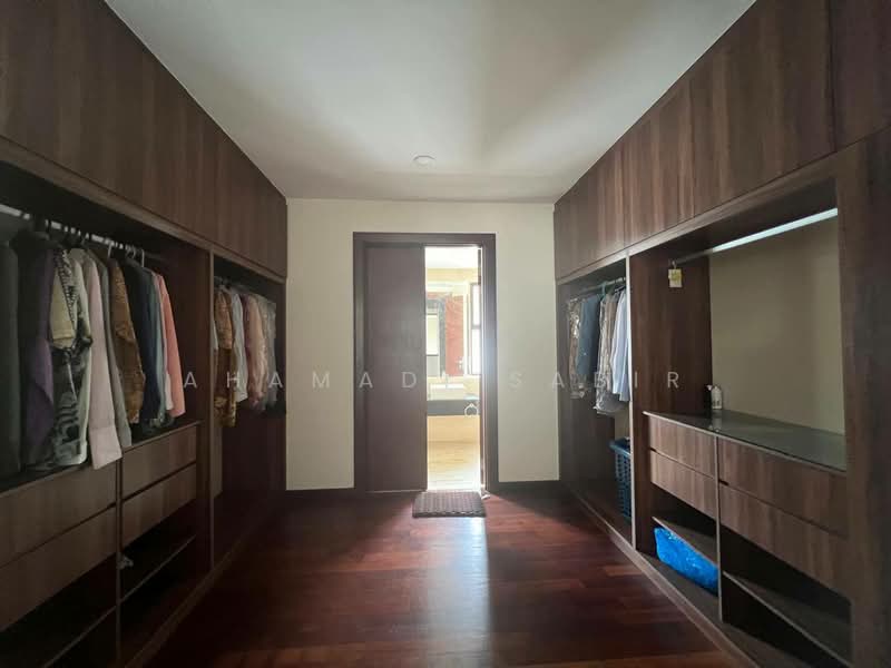 Bungalow House untuk Dijual di Subang (Selangor) - Ahamadi Sabir - PropertyGuru.com.my