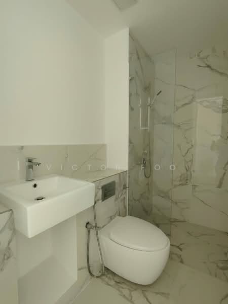Service Residence for Sale at Lumi Tropicana Serviced Residence - Victor Foo - Bathroom - PropertyGuru.com.my